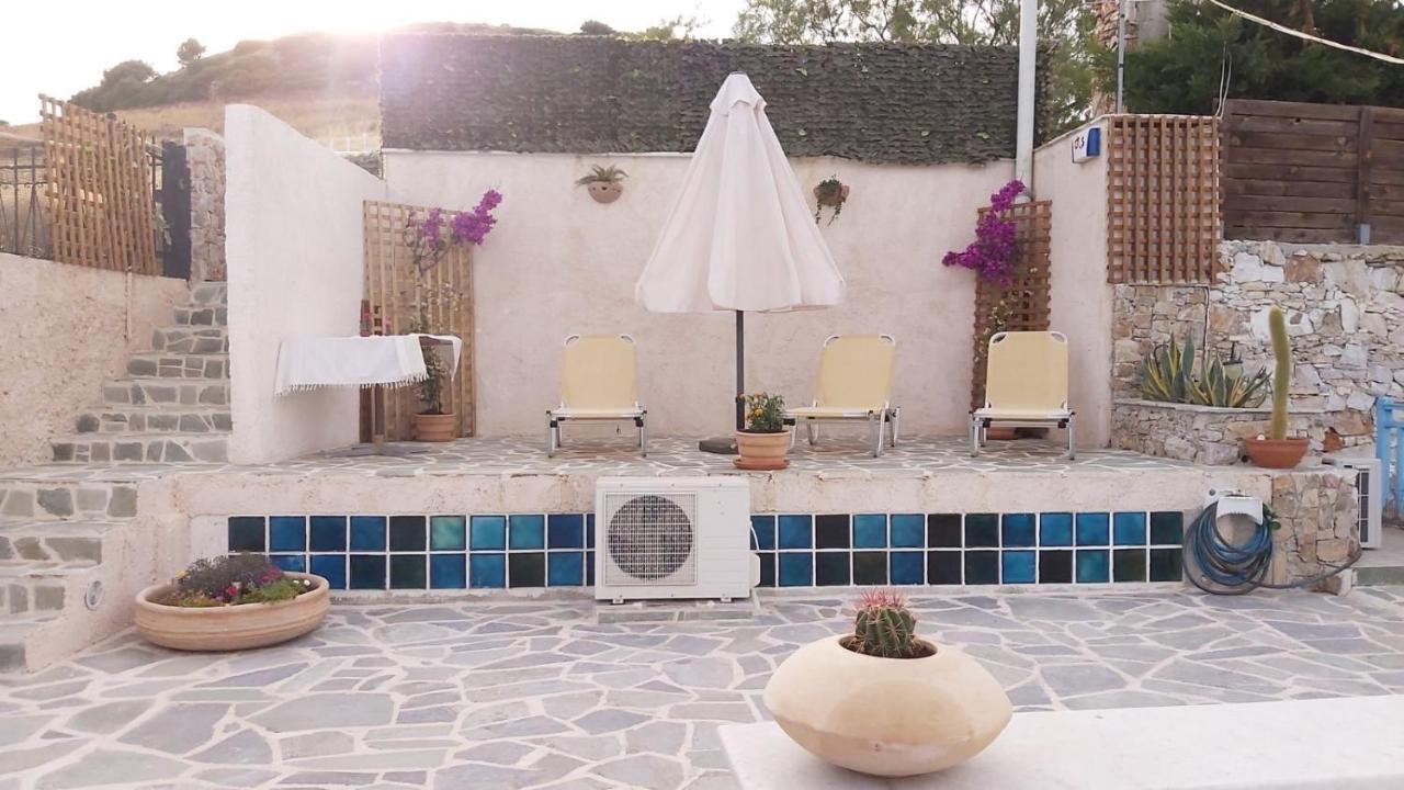 Guest House Gabriela Keratea Luaran gambar